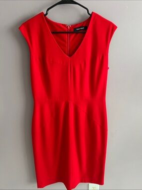 Ellen Tracy V-Neck Red Midi Sheath Dress